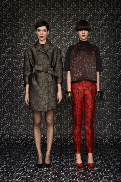 Look 3